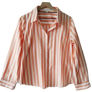 Crown & Ivy womans button down shirt size large